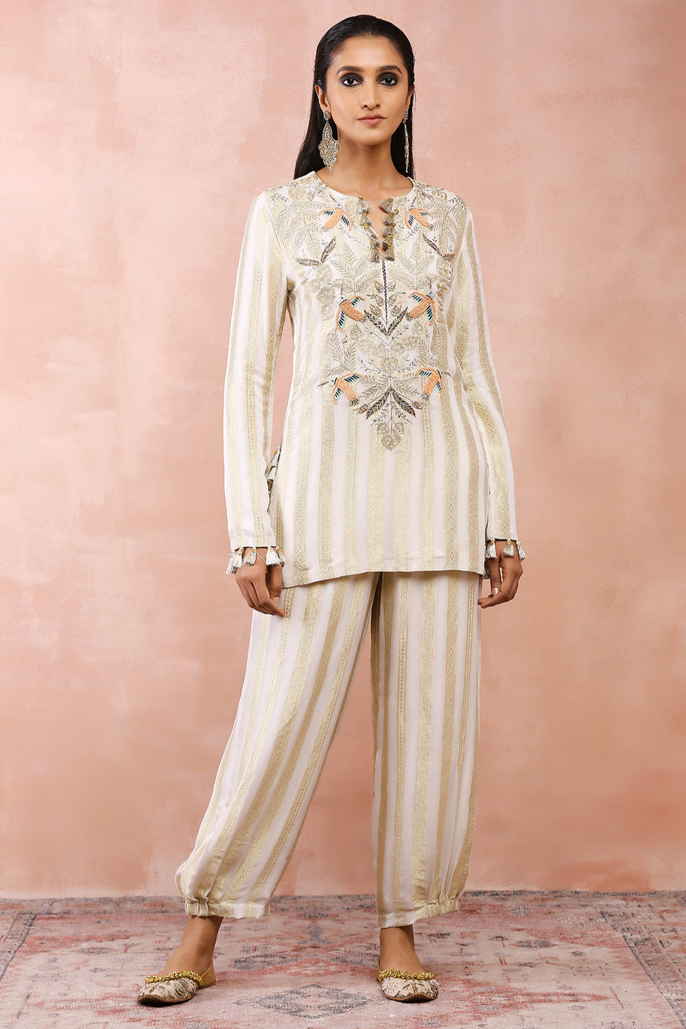 Off White Embroidered Kurta And Pant