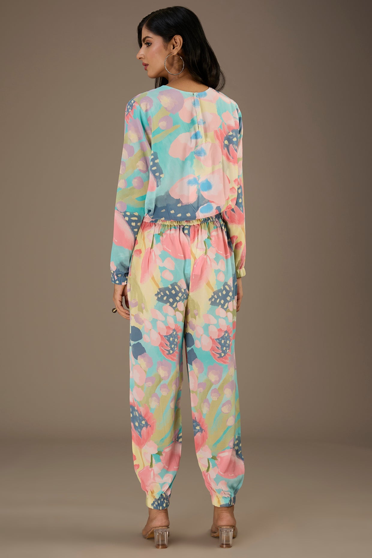 Euphoria Printed Top With Jogger Pant