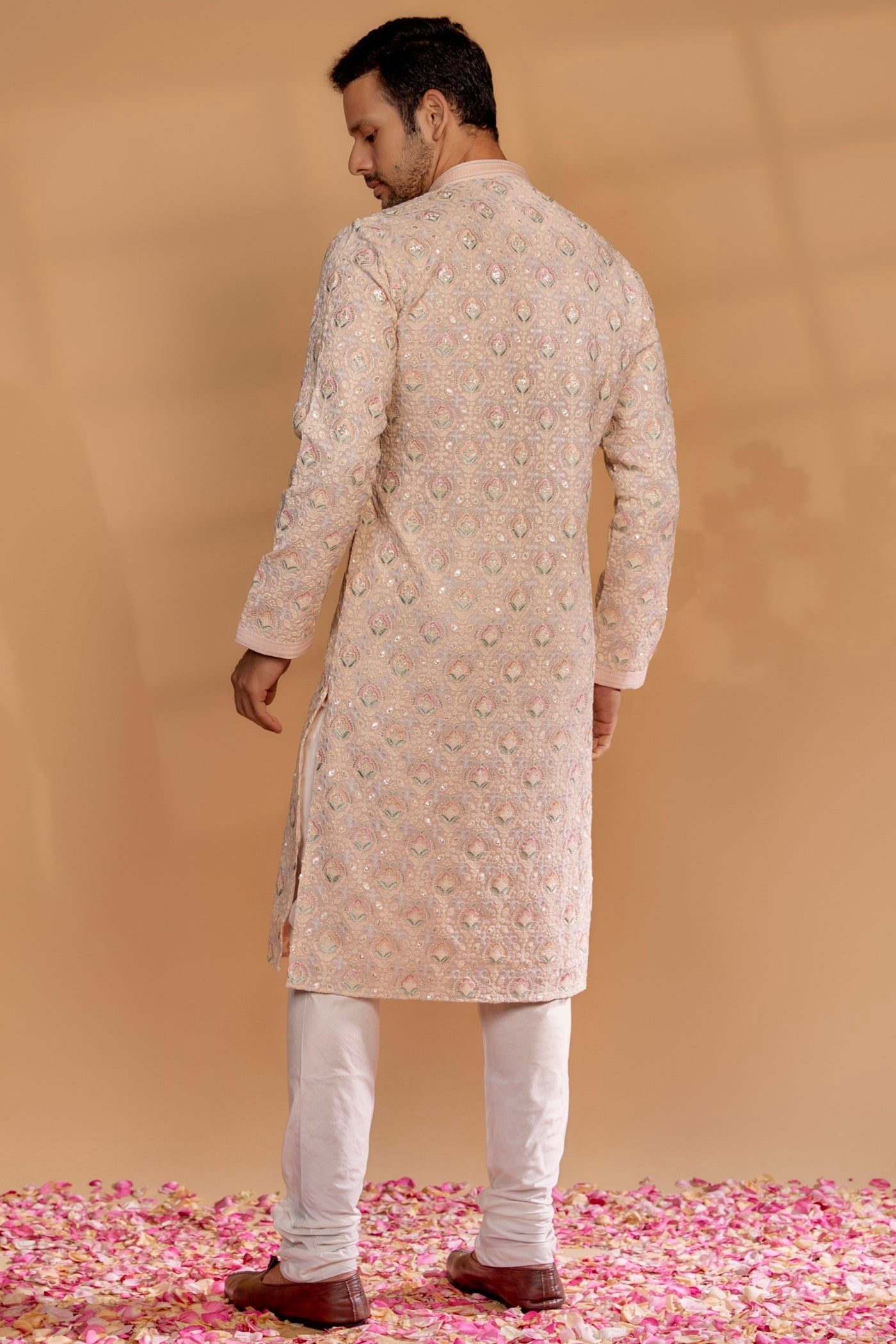 Powder Pink Banarasi Silk Thread Embroidered Kurta Set
