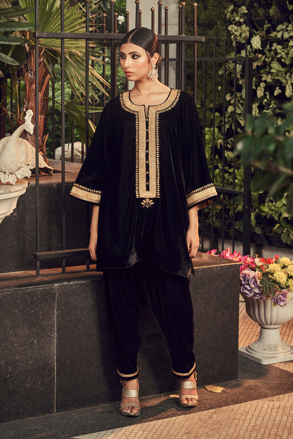 All Black Vevet Kurta  And Salwar Set - Auraya Fashion - Ranian - #tag1# - #tag2# - #tag3# - #tag3#