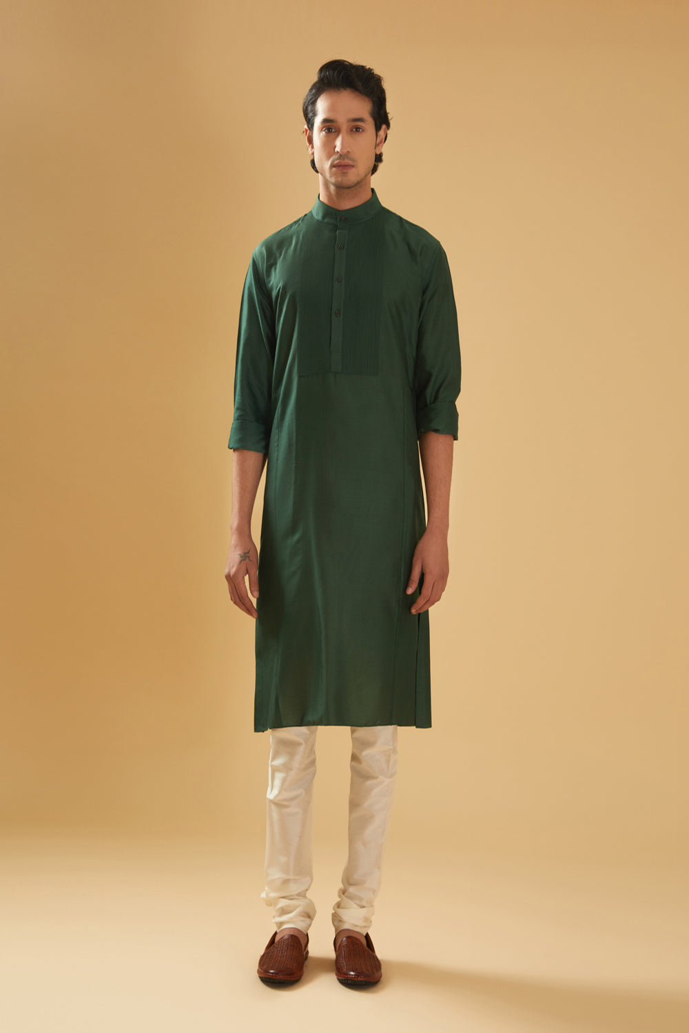 Green Silk Kurta - Auraya Fashion - Raghavendra Rathore - #tag1# - #tag2# - #tag3# - #tag3#