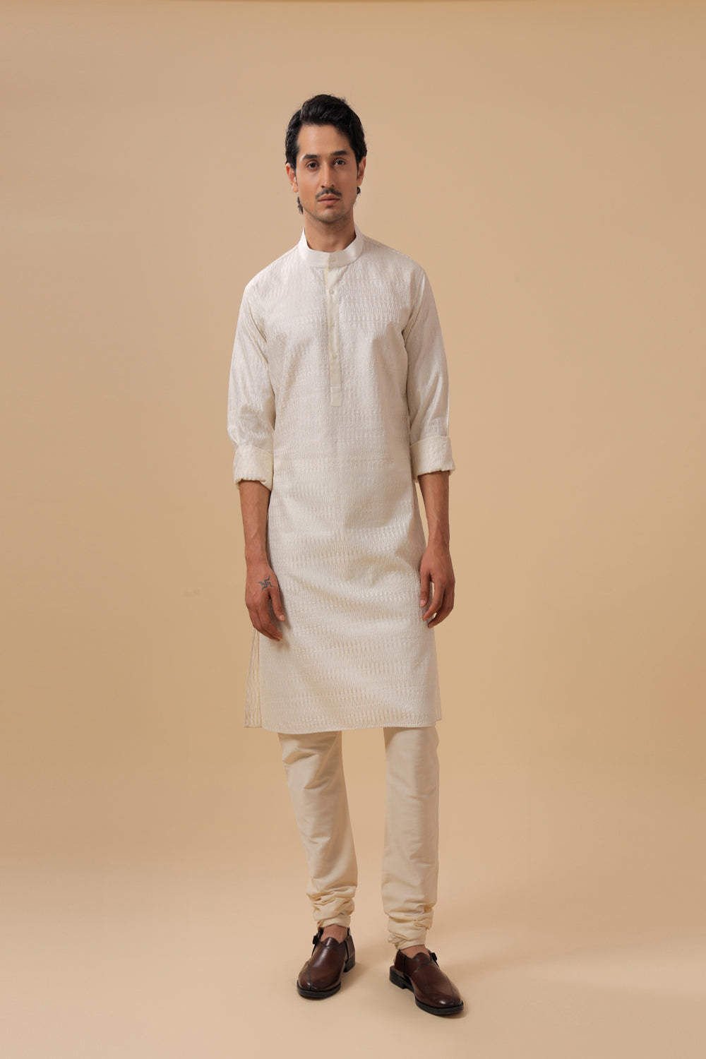 Off White Silk Kurta - Auraya Fashion - Raghavendra Rathore - #tag1# - #tag2# - #tag3# - #tag3#