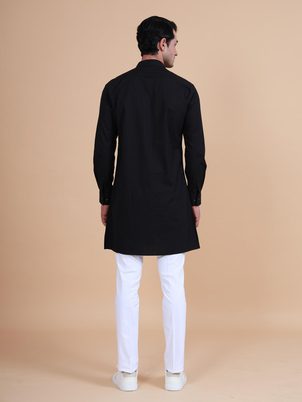 Brand Pocket Collar Short Kurta