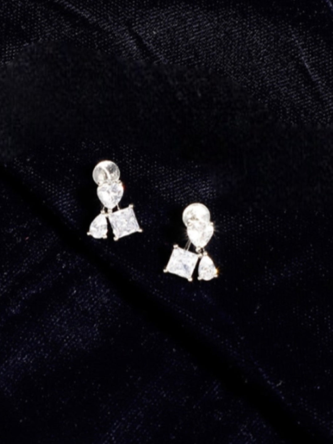 Sikka Stud Earring