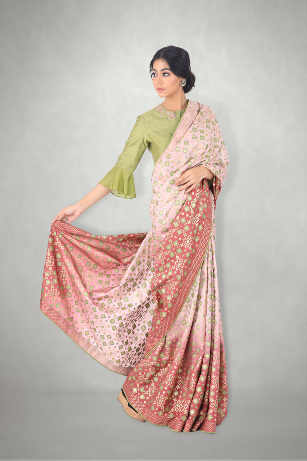 Lilac Pink Ombre  Ikat Printed Silk Saree Only