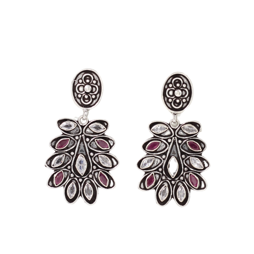 Timeless Artistry: Sangeeta Boochra Handcrafted Silver Earrings