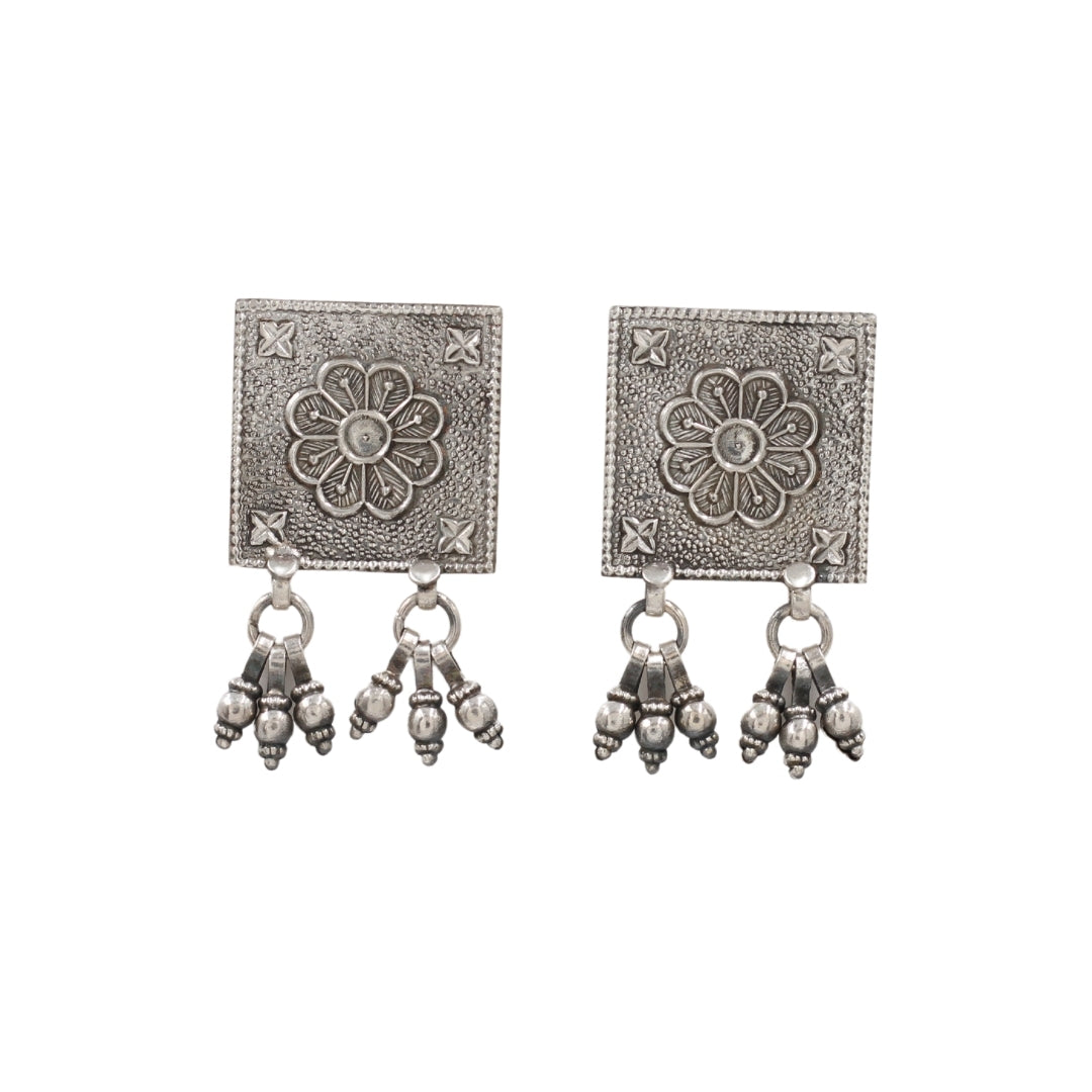 Classic Charm: Handcrafted Silver Earrings by Sangeeta Boochra