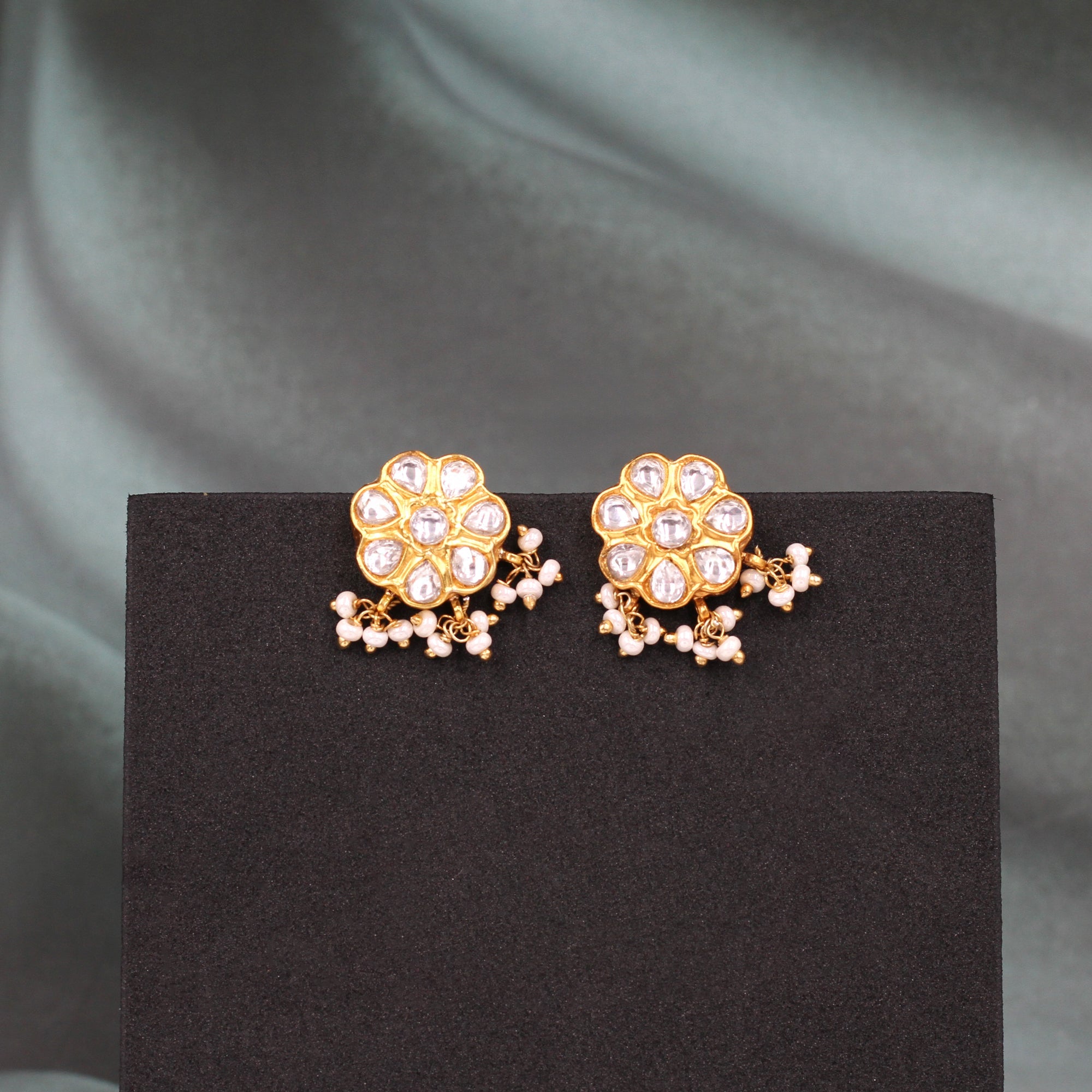 Golden Luxe: Kundan Earrings by Sangeeta Boochra