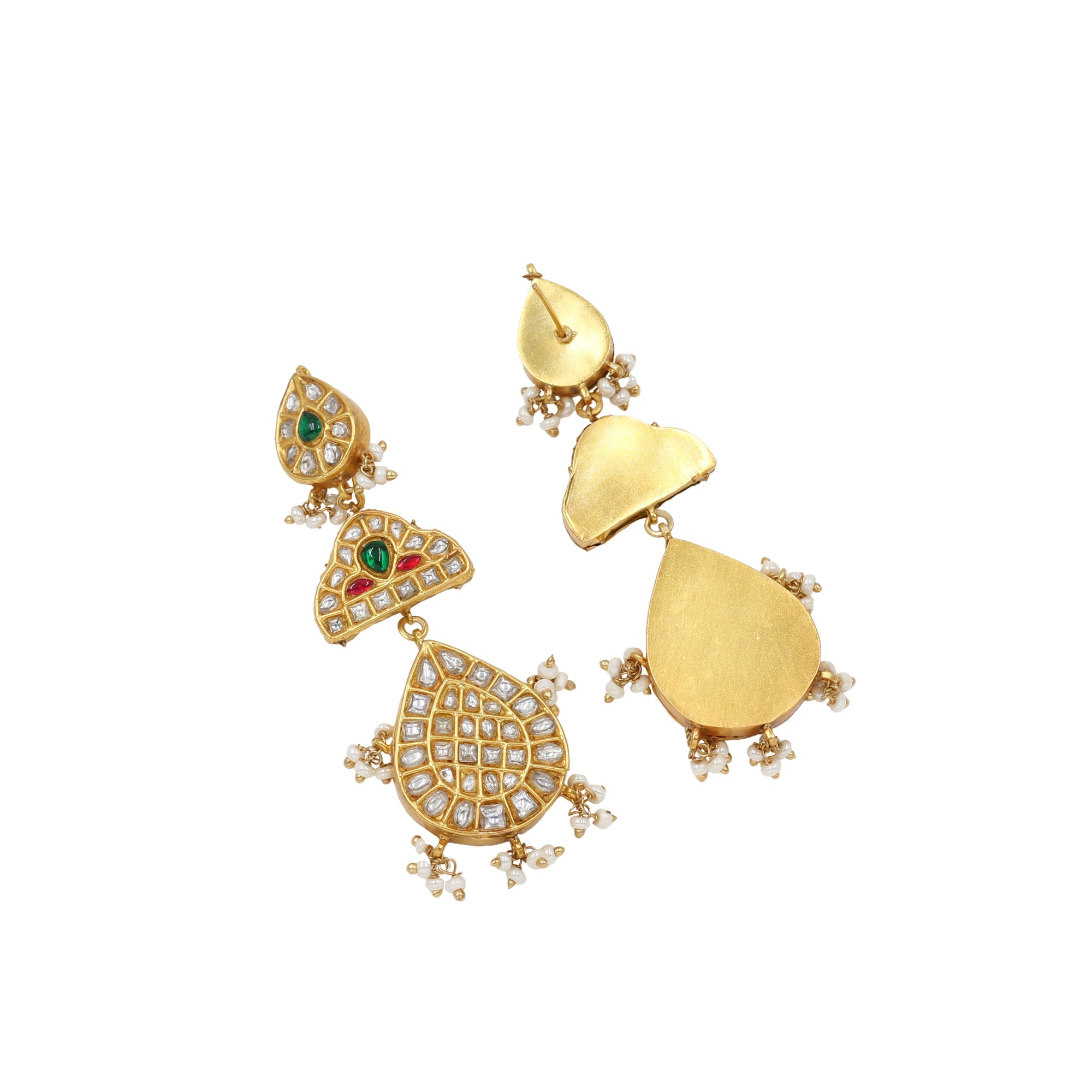 Golden Radiance: Kundan-Studded Earrings by Sangeeta Boochra