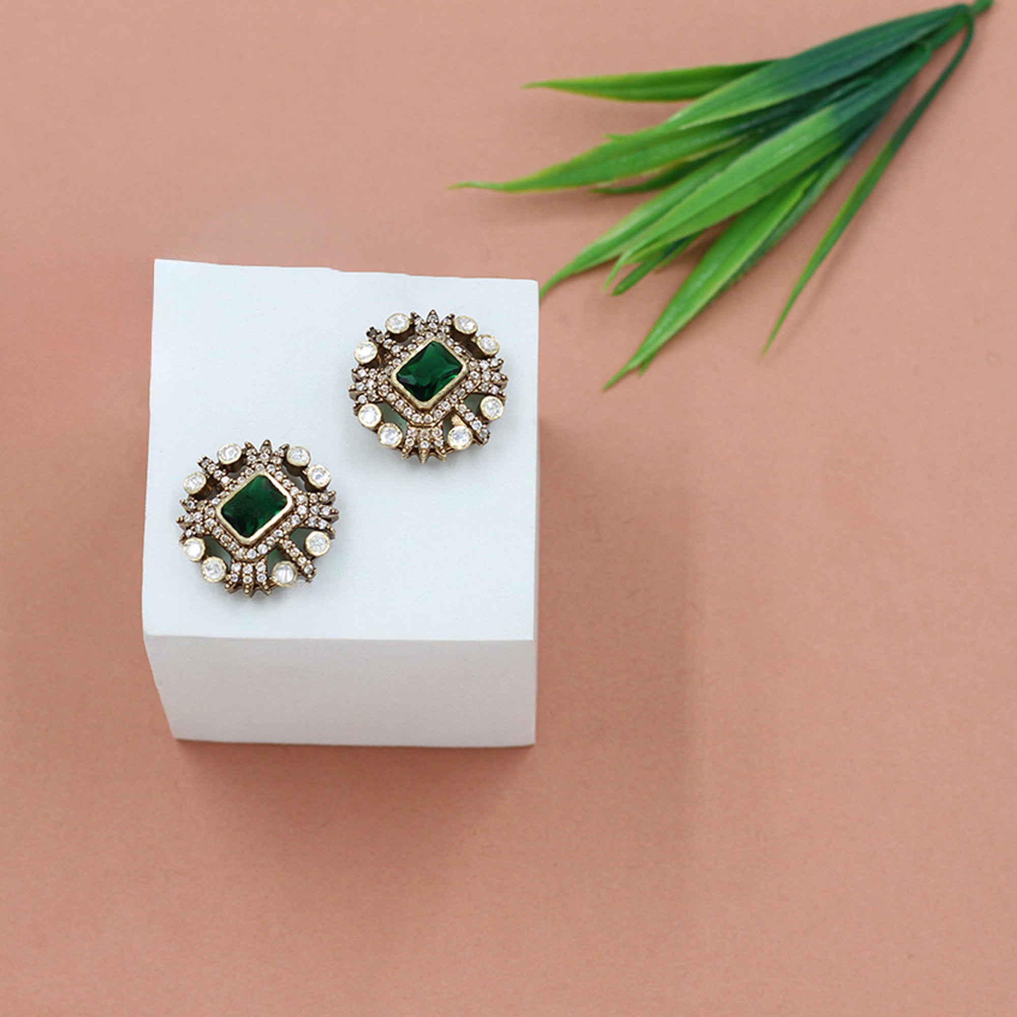 Sangeeta Boochra: Exquisite Silver Studs for Every Occasion
