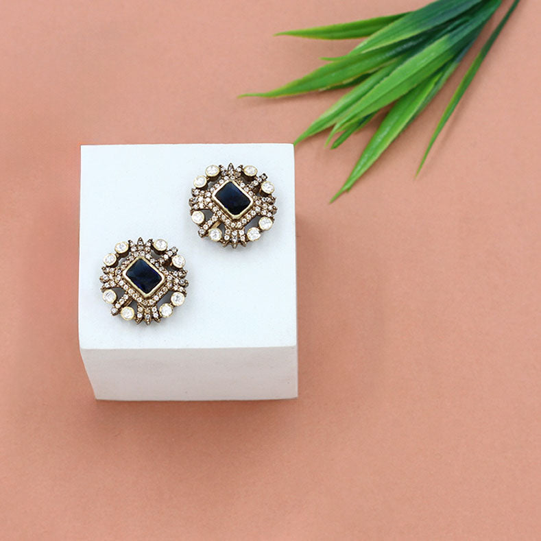 Sangeeta Boochra: Timeless Silver Studs for Every Event