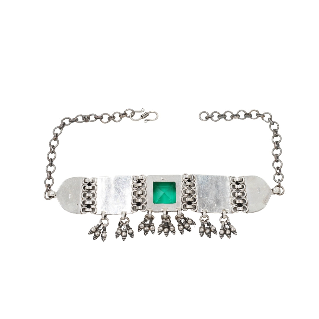 Royal Allure: Sangeeta Boochra Silver Necklace with Emeralds