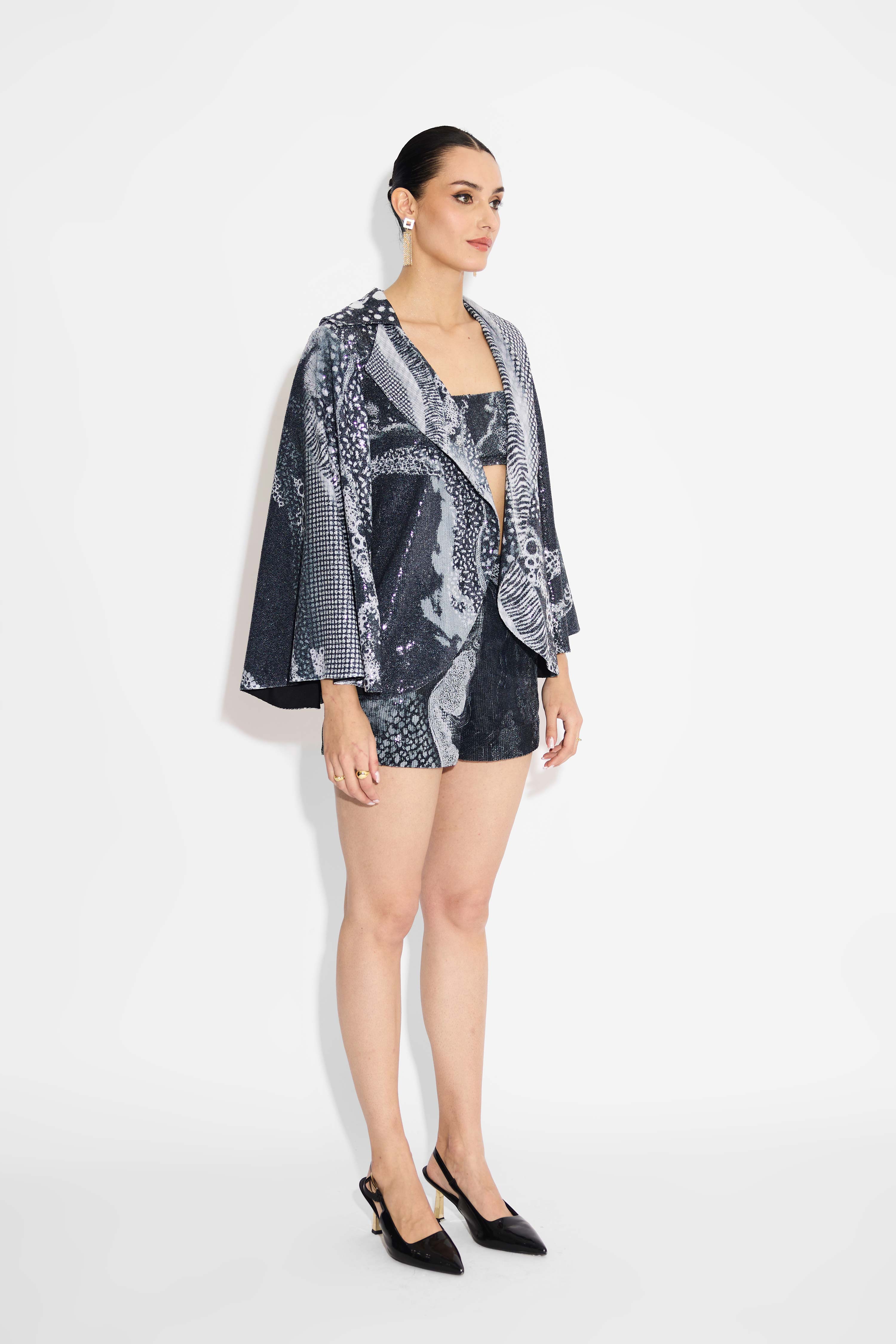 Amorphous print black tube top