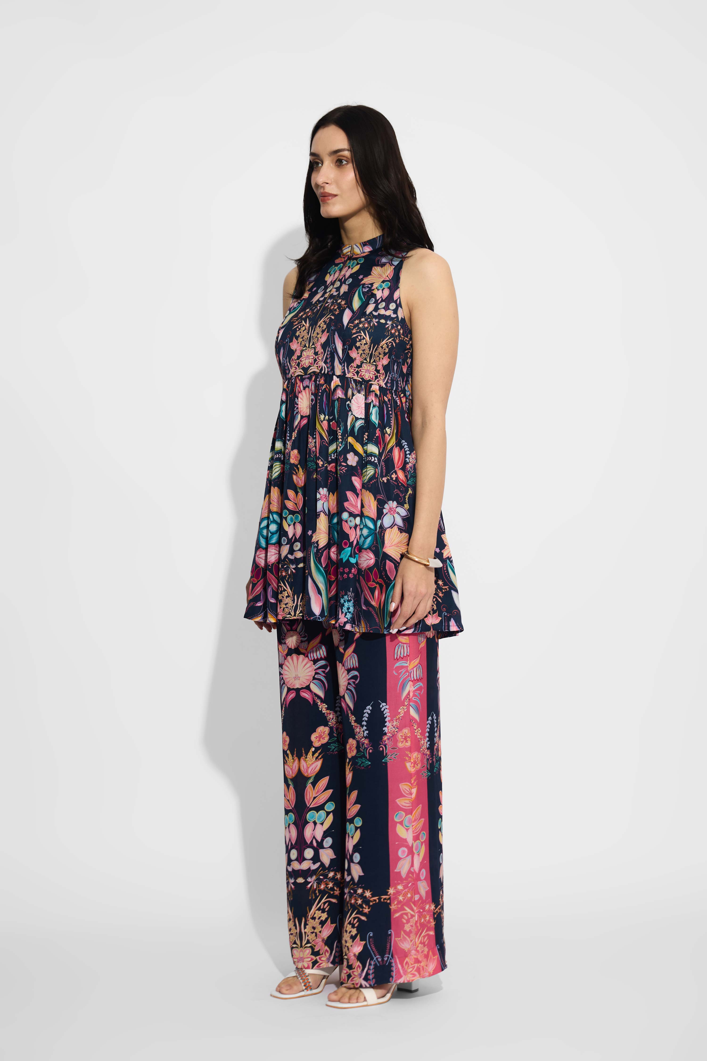 Blue Floral straight pants