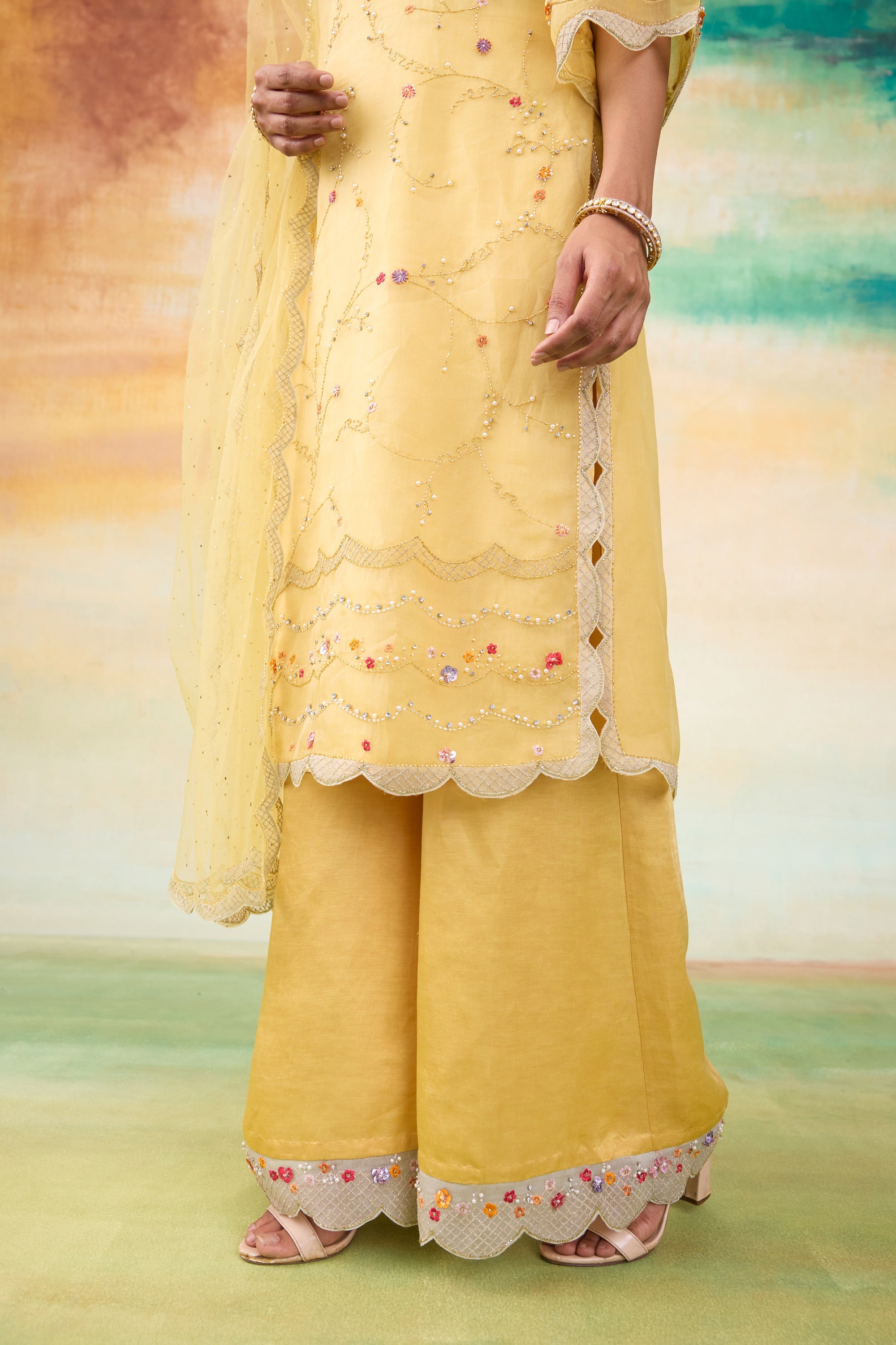AMIRA