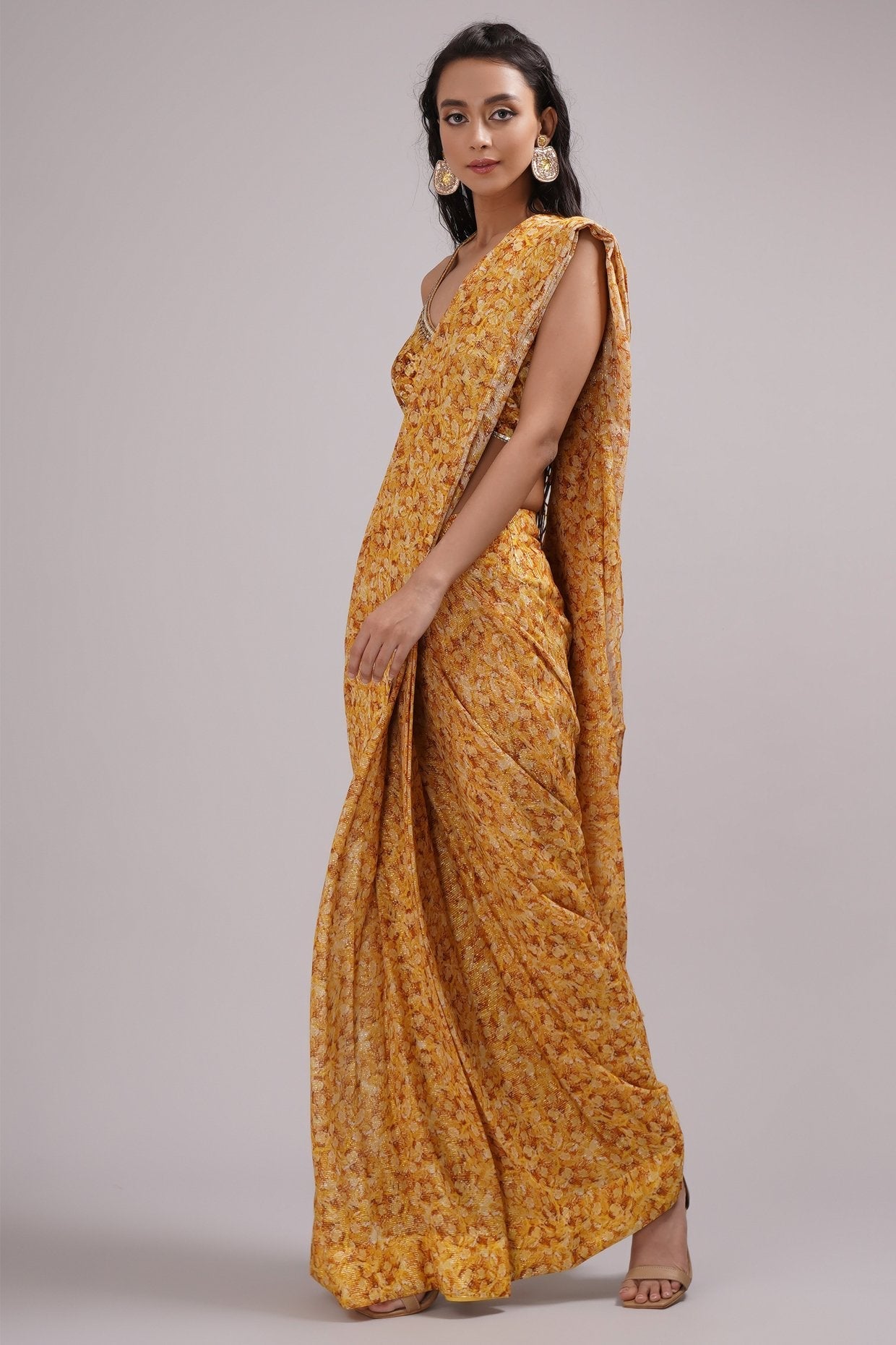 Halter Neck Blouse Pre Draped Saree Set