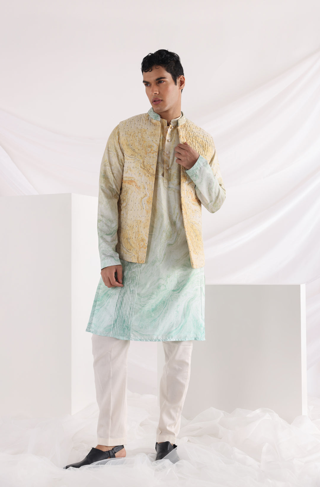 Marble print quilt jacket and kurta set
