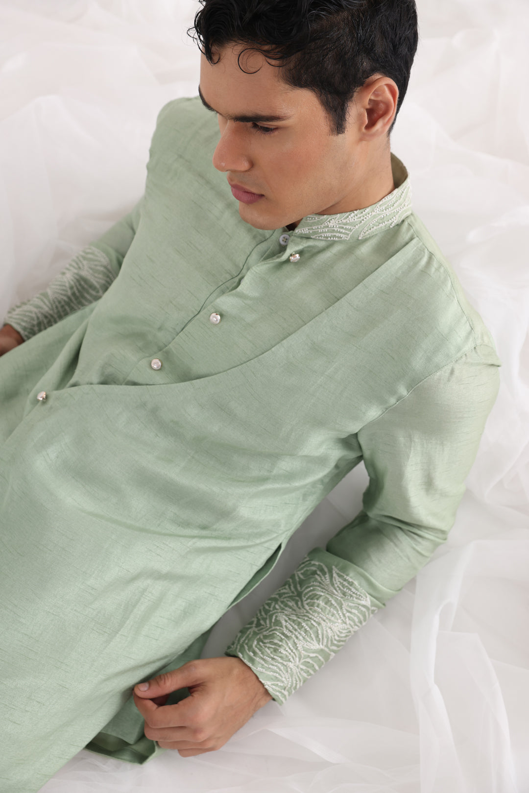 Vern embroidered kurta set