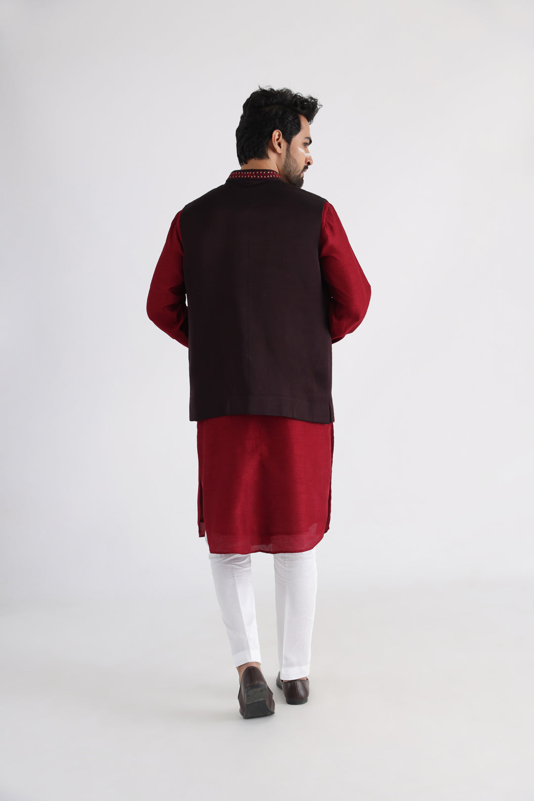 Ahmar brown nehru and maroon kurta set