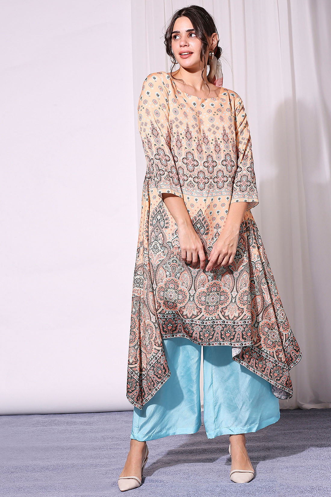 Image of Ethnic Pastel Printed Asyemmetrical Top Paired With Pants