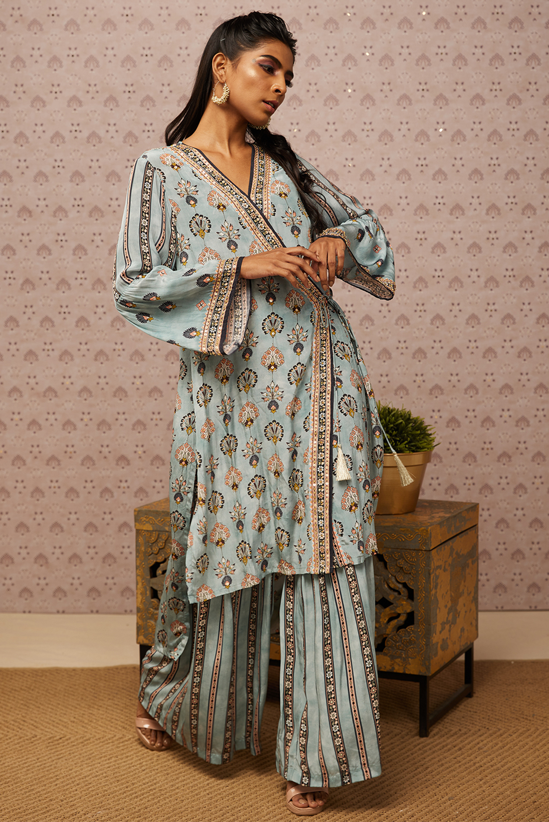 Image of Sarouk embroidered angarkha set