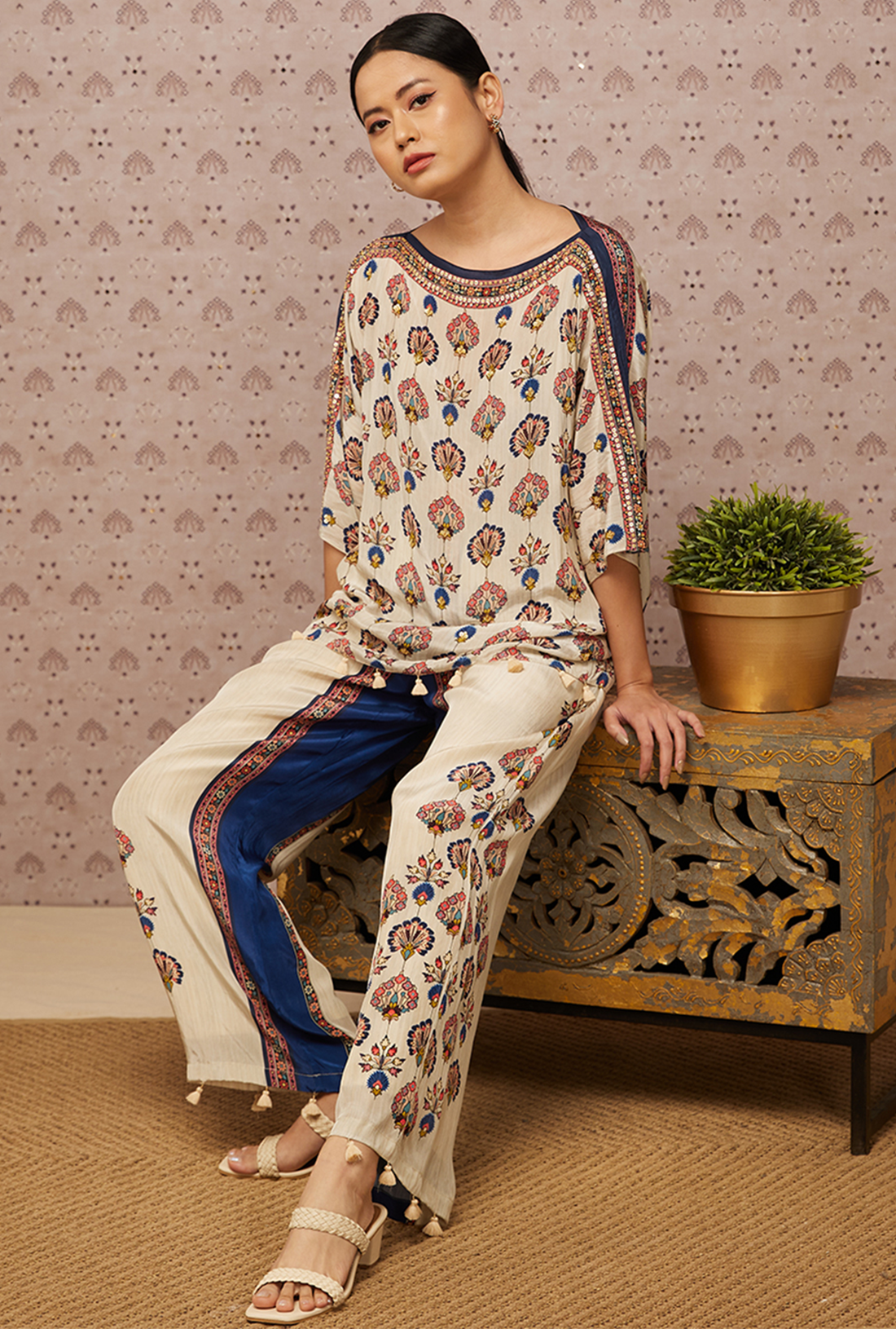 Image of Sarouk printed embroidered co-ord set