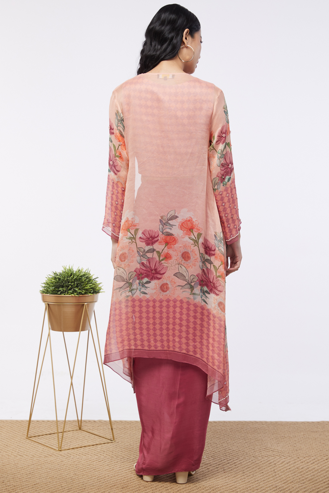 Image of Blooming bud printed drape skirt set with jacket