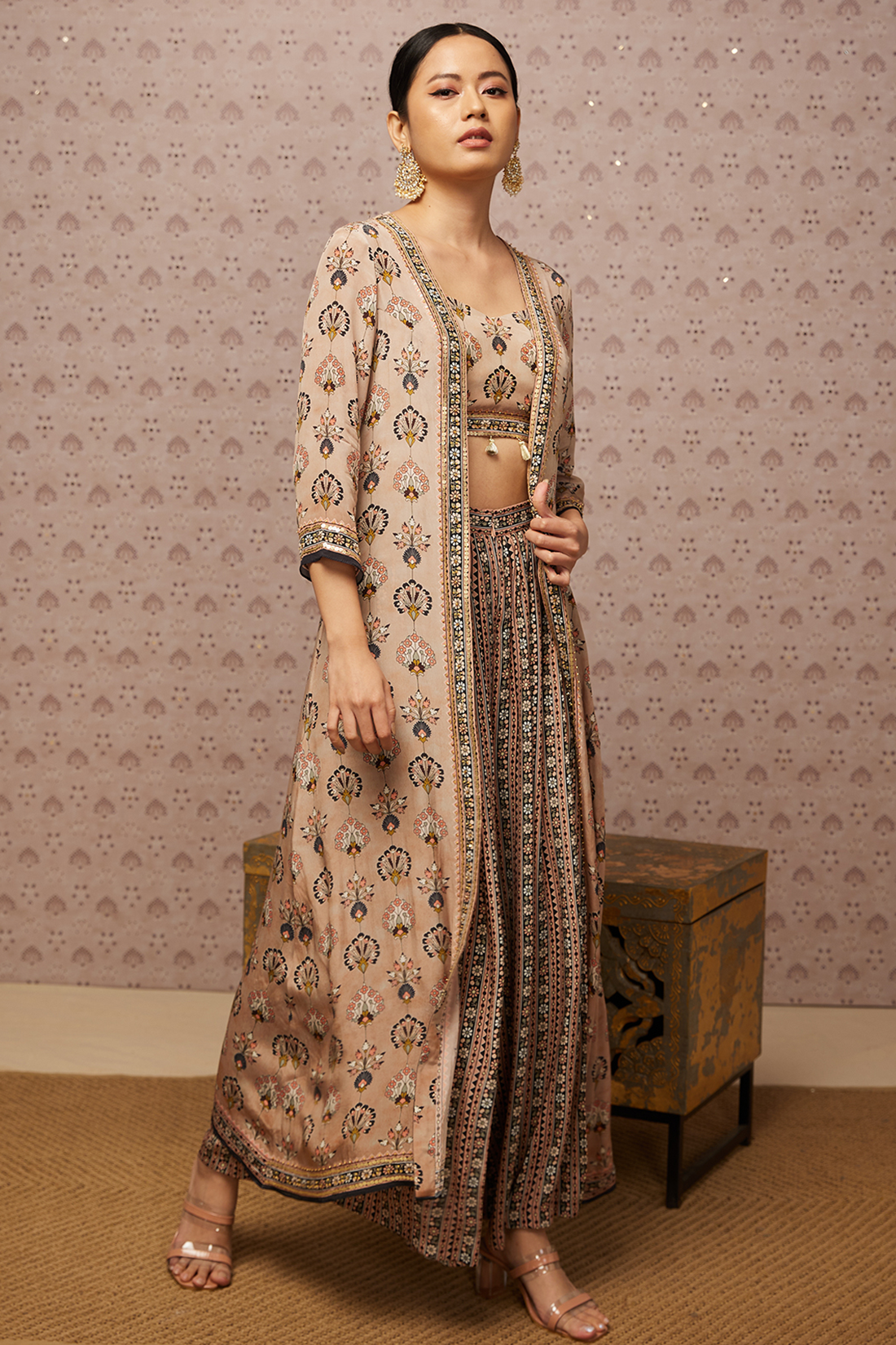 Image of Sarouk embroidered co-ord set with jacket