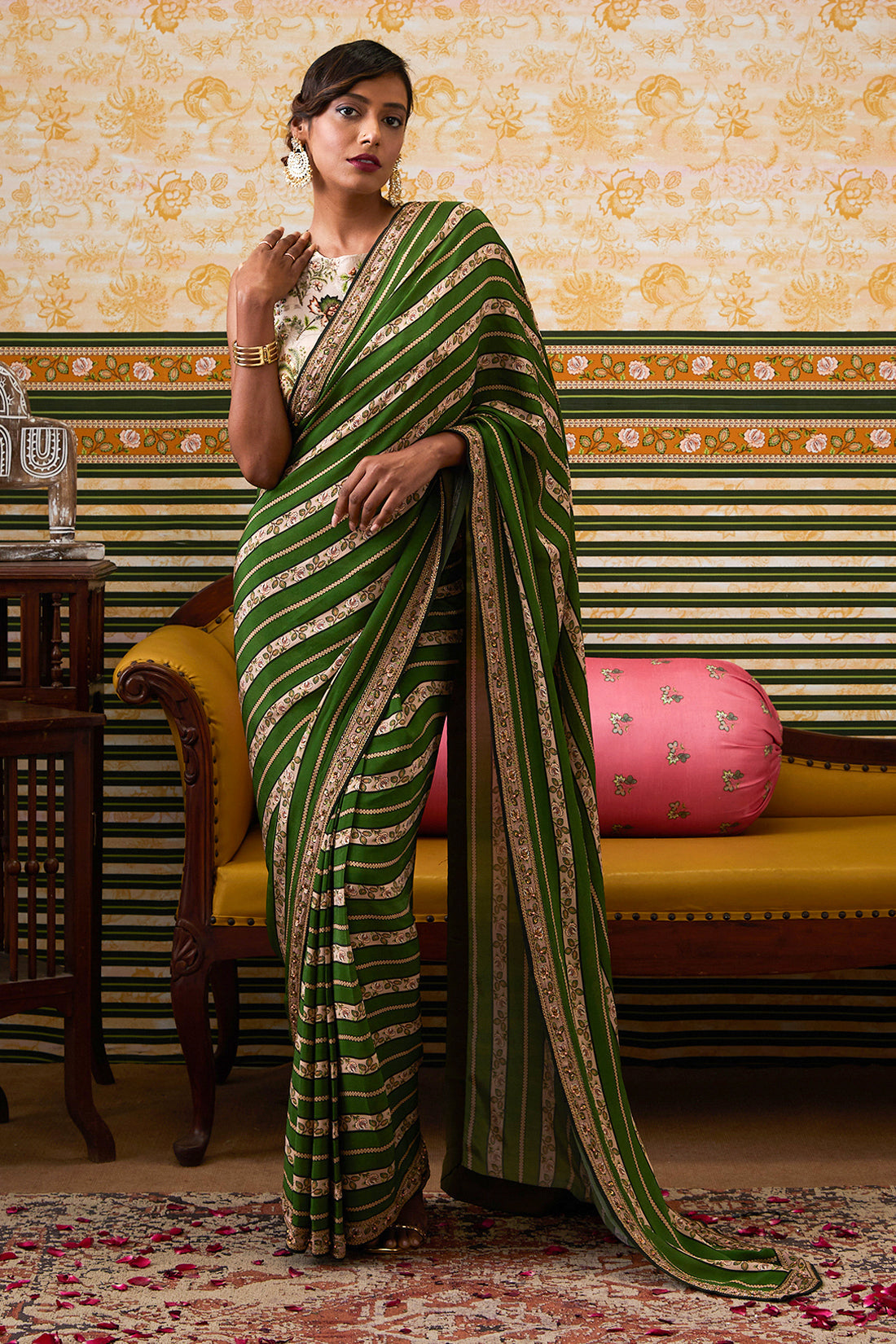 Image of Mehr Embroidered Pre-Draped Saree