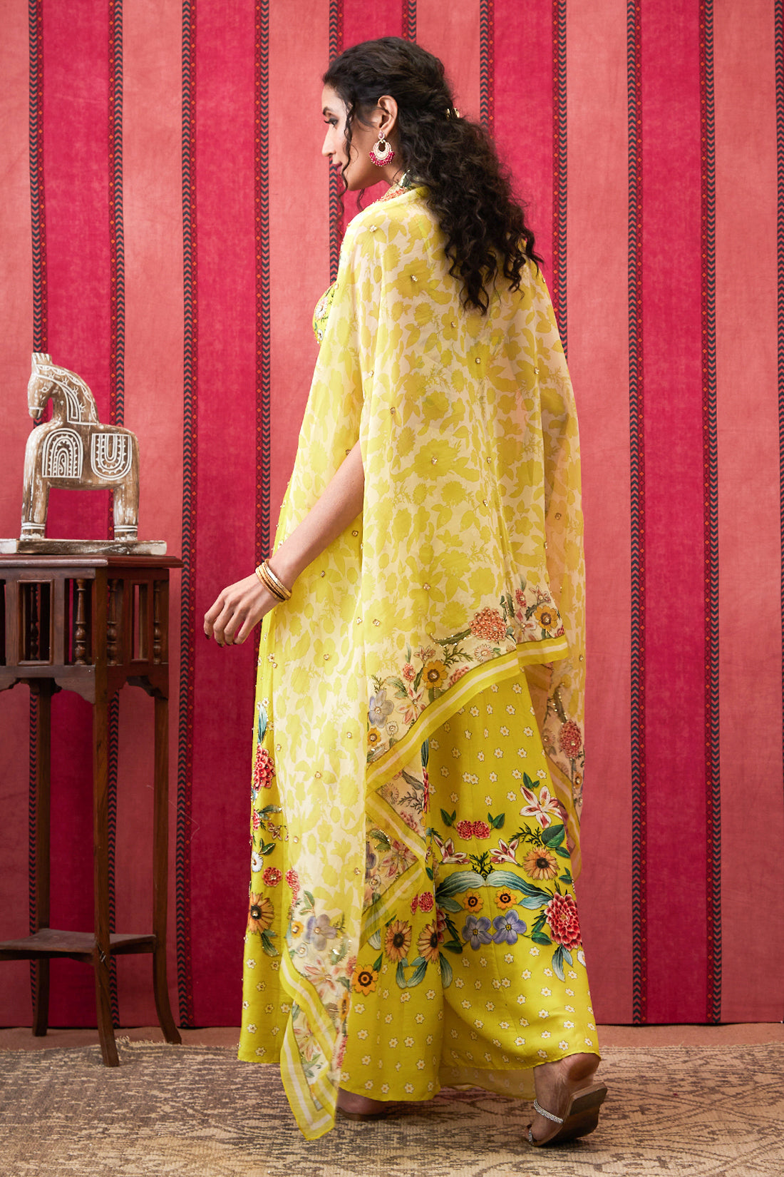 Image of Gulista Embroidered Co-Ord Set With Cape