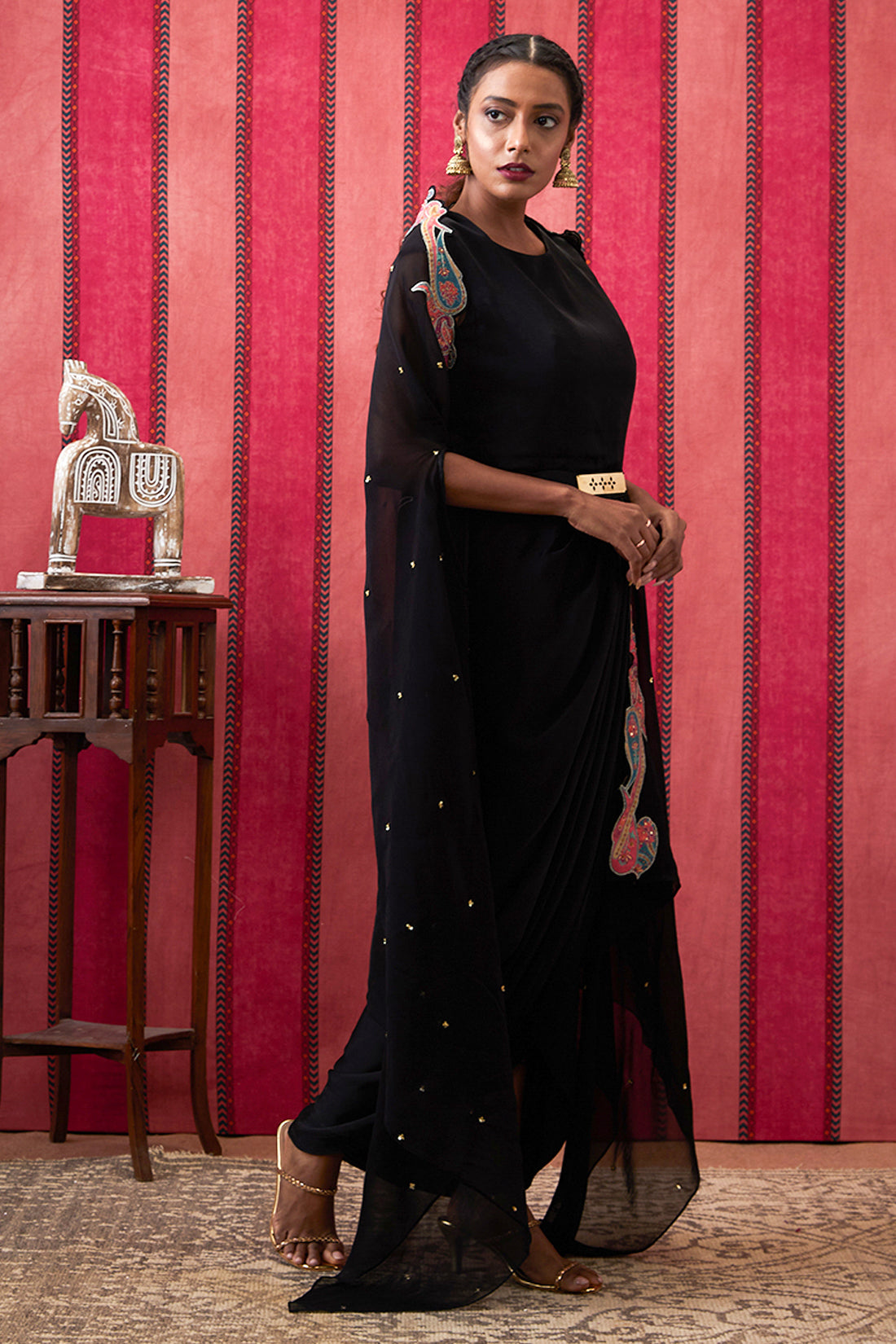 Image of Qala Drape Dress With Applique Cape