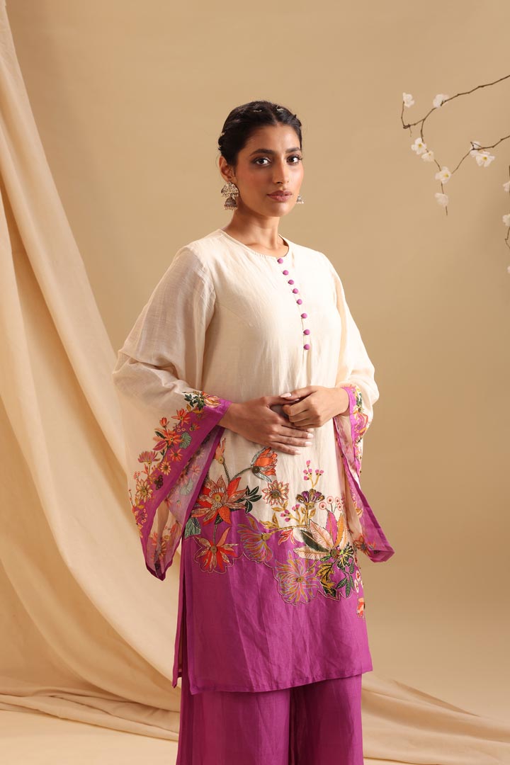 Image of Aarani embroidered Kurta set