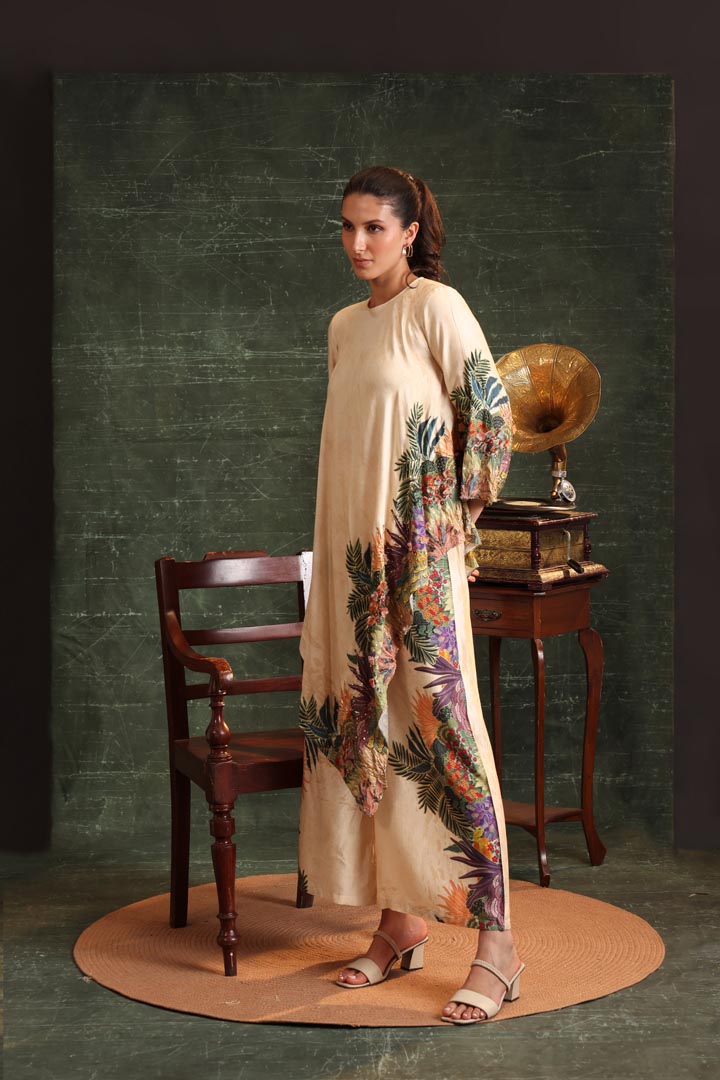 Image of Kaira emblished Asymmetric  kurta set