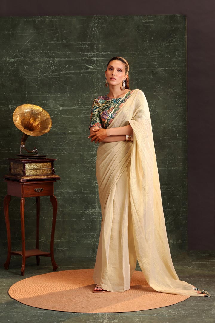 Image of Kaira embellished Pre-stitched saree set