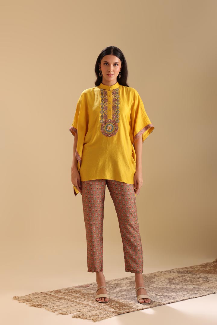 Image of Eraya embellished kaftan set