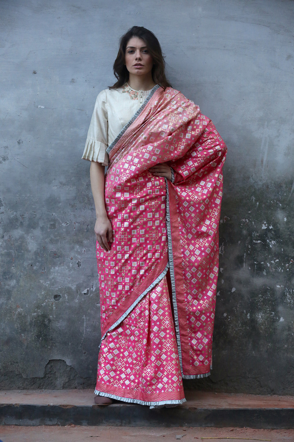 Pink Peach Ombre Ikat Printed Silk Saree Set