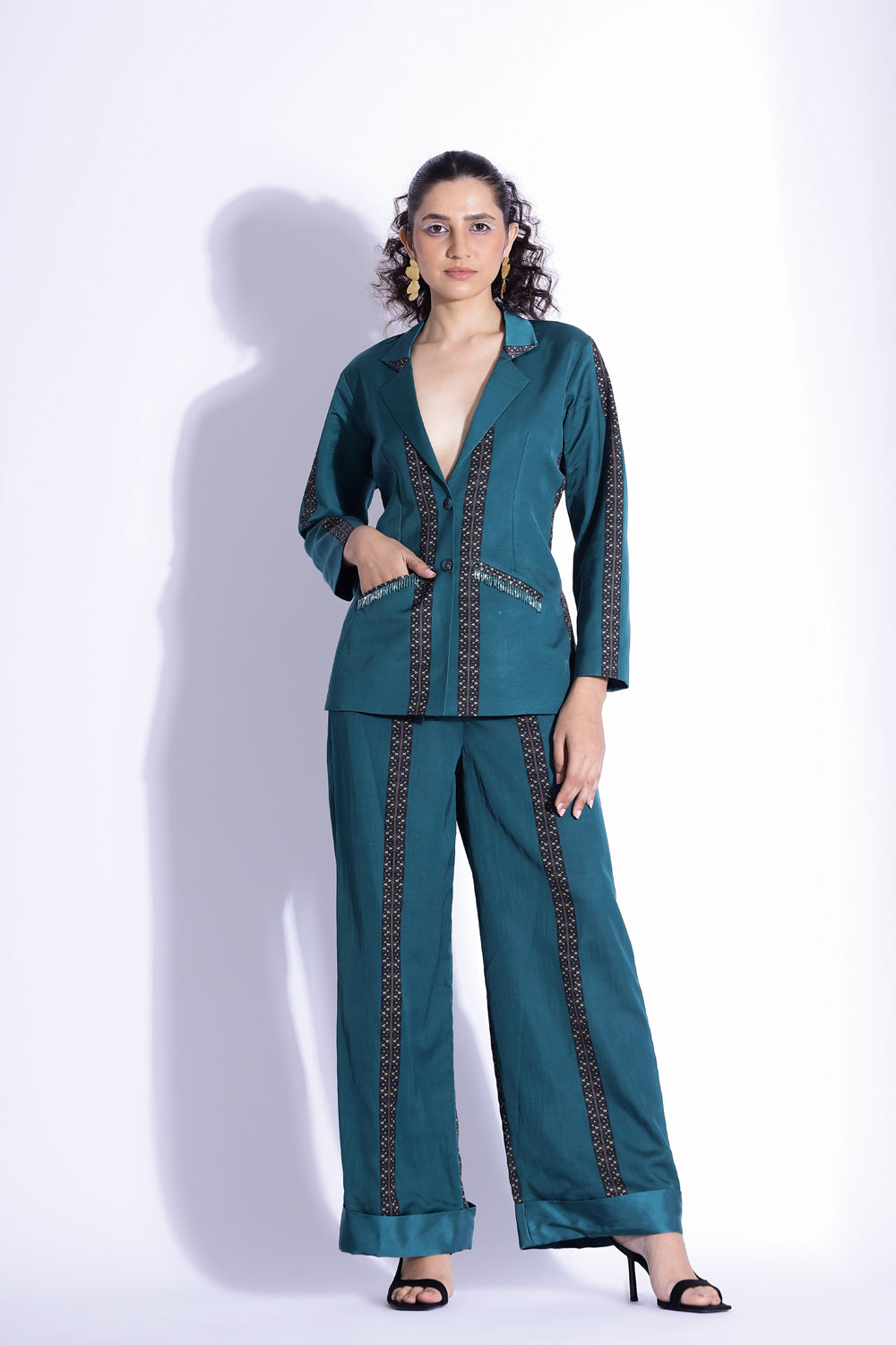 Close Fit Jacket And Pants - Auraya Fashion -  - #tag1# - #tag2# - #tag3# - #tag3#