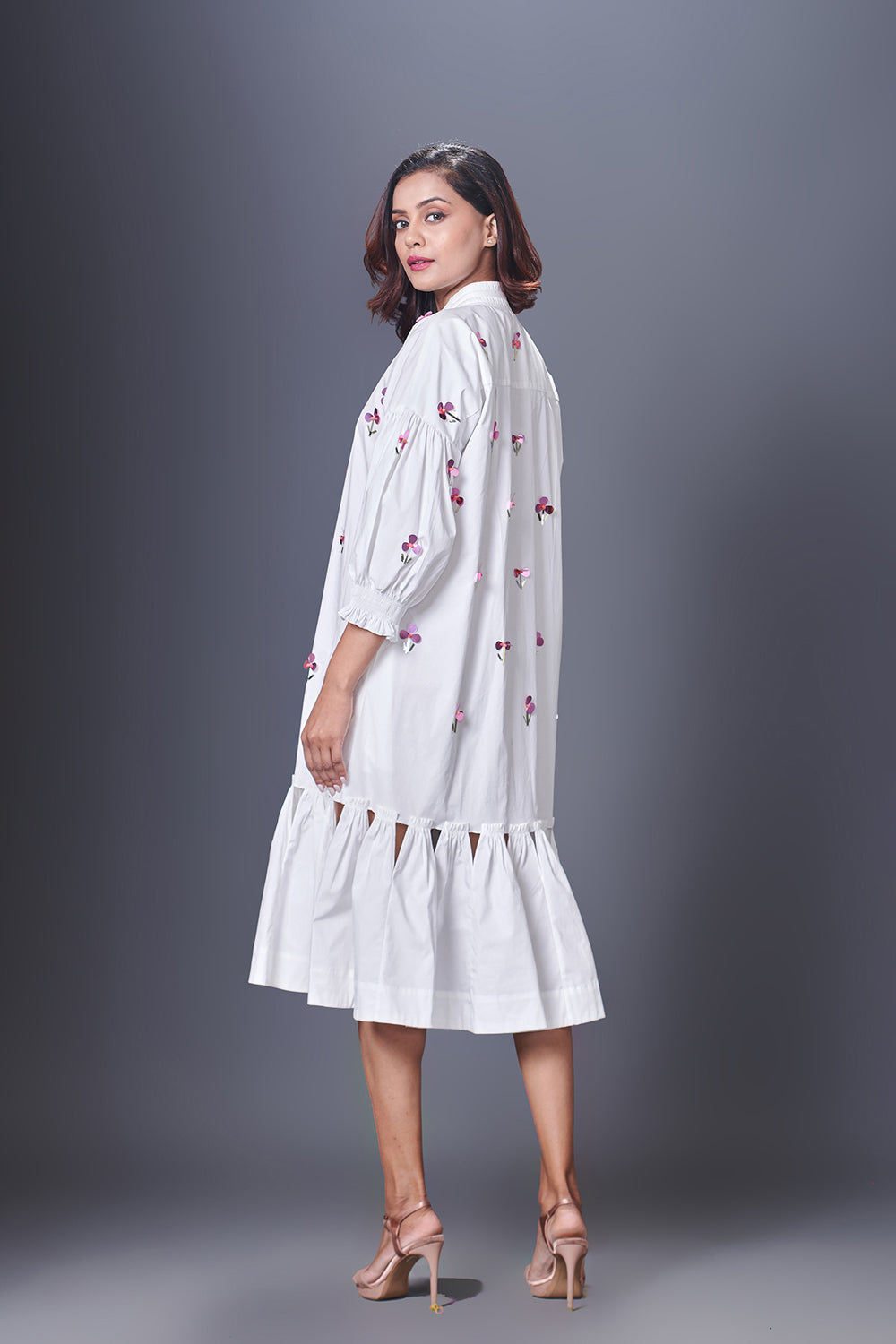 White Hand Embroidered Chinese Collar Puffed Sleeve Dress