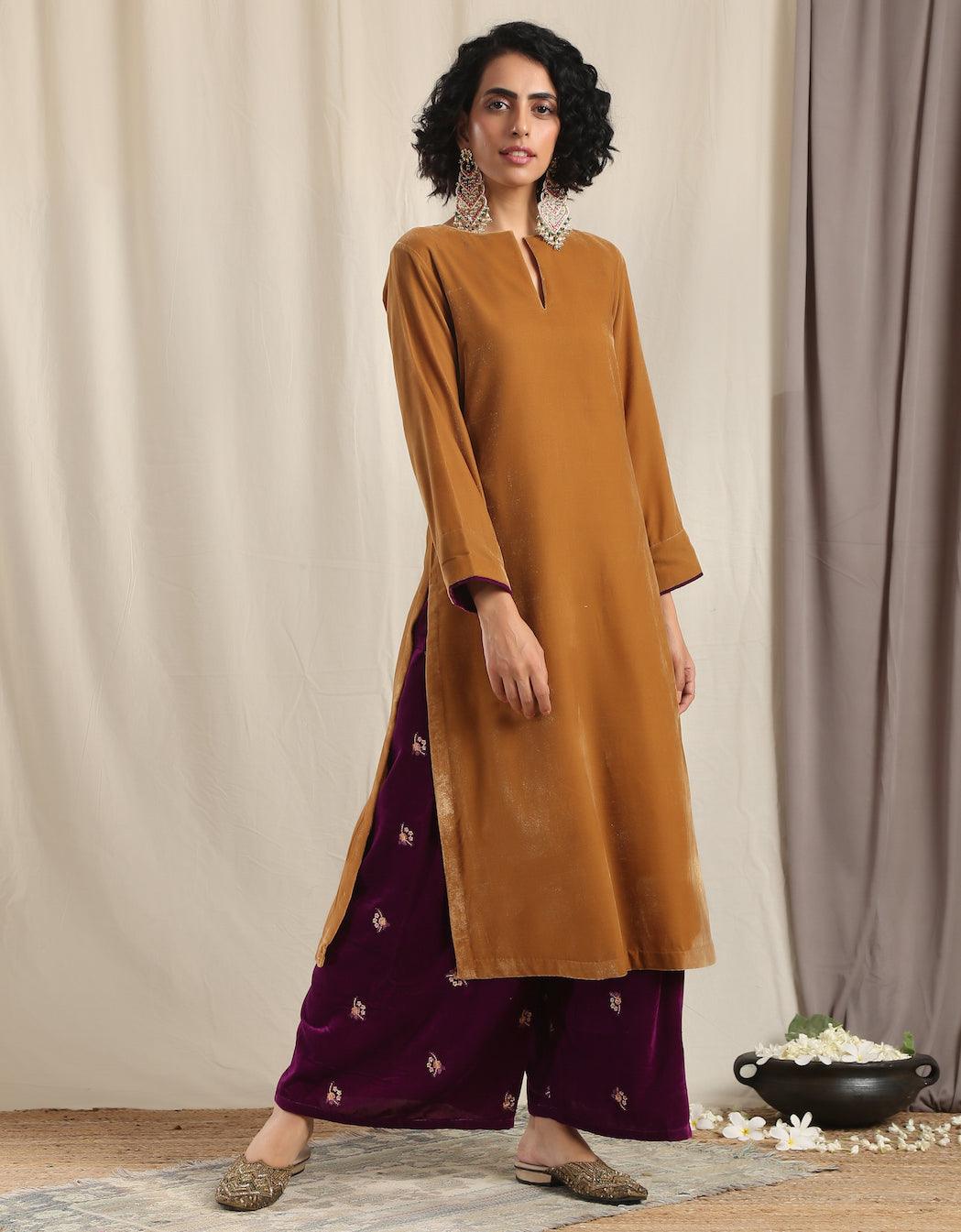 Brown Velvet Slit Kurta - trueBrowns