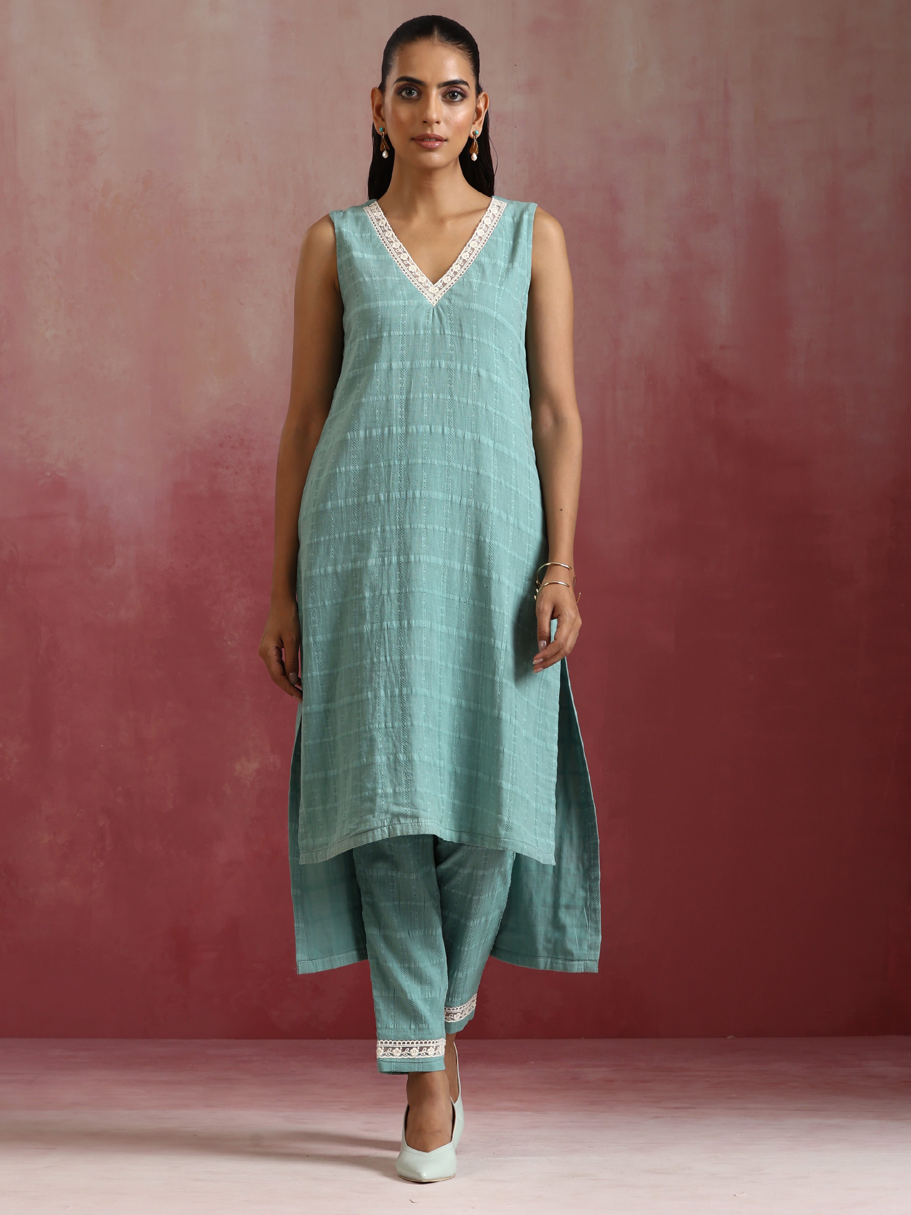 trueBrowns Aqua Blue Cotton Dobby High low Kurta Set
