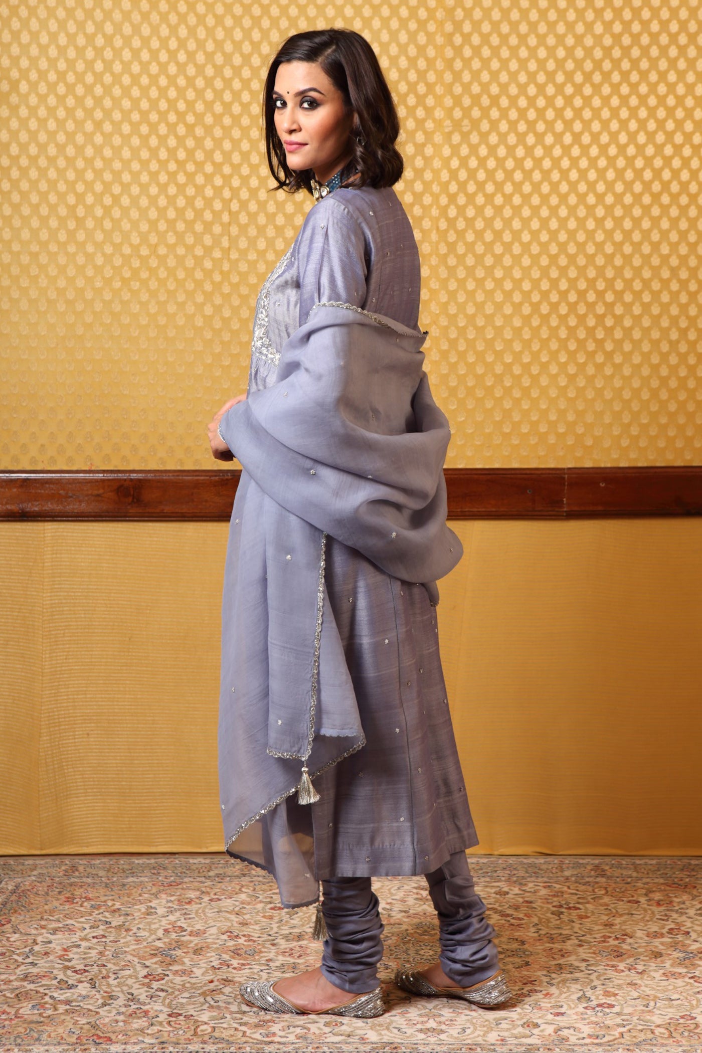 Handembroidered Lavenderblue Pure Tussargeorgette Kurtachuridaar Set