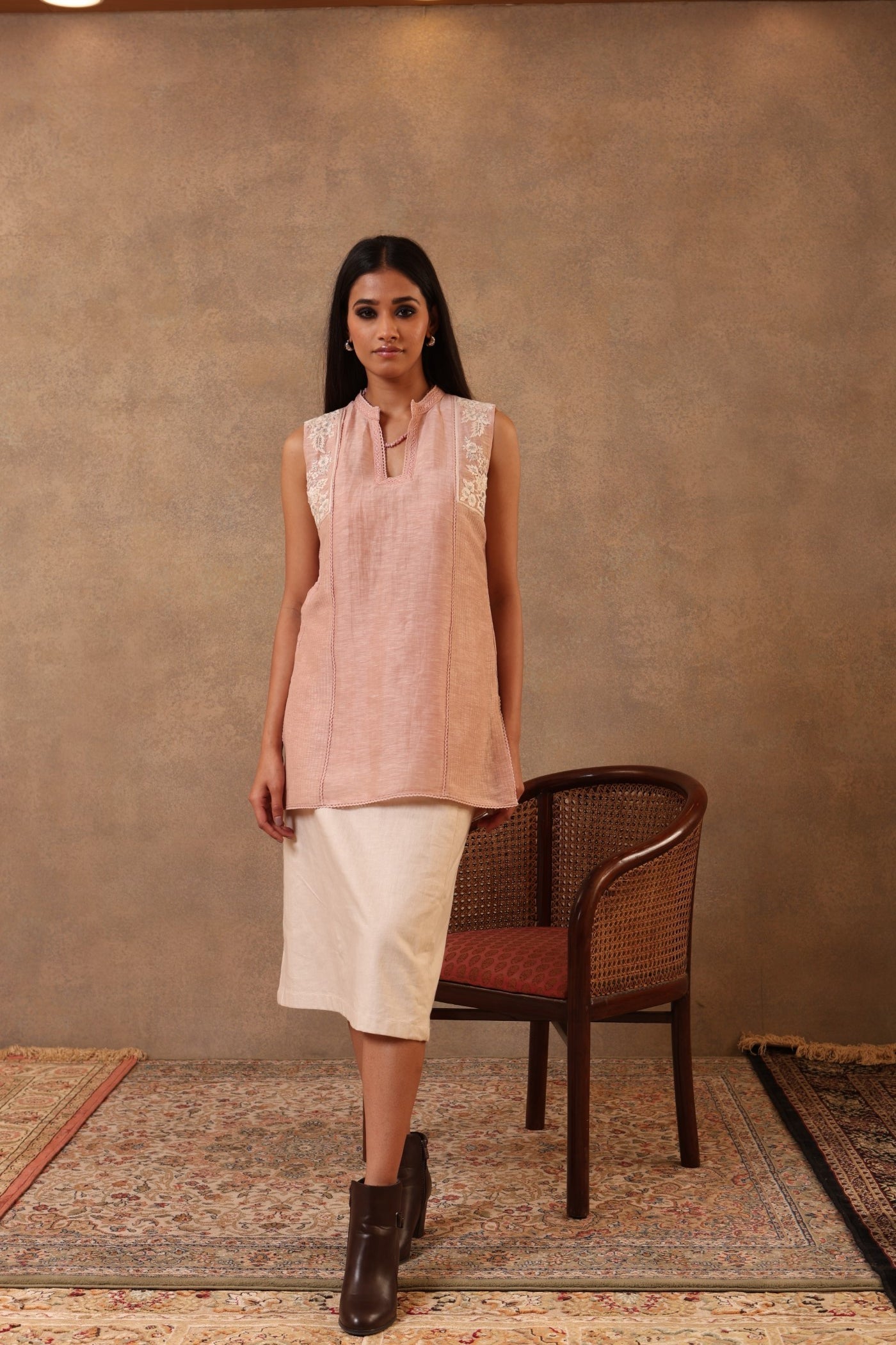 Dusty-Pink Hand-Embroidered Pure Linen-Silk Sleeveless Short Blouse