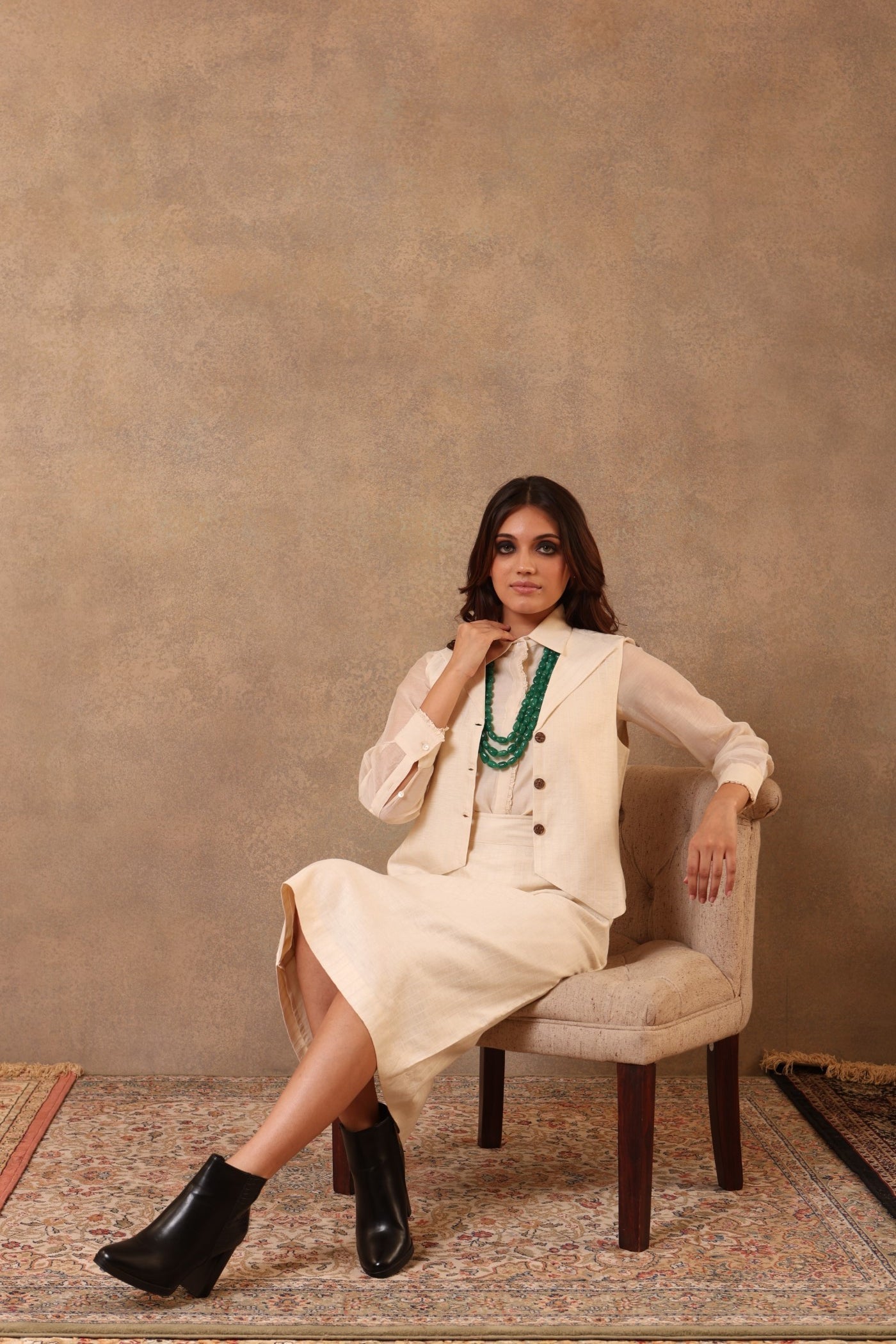 Off-White Handloom Pure Mulberry-Eri Silk (Striped) Collared Waistcoat