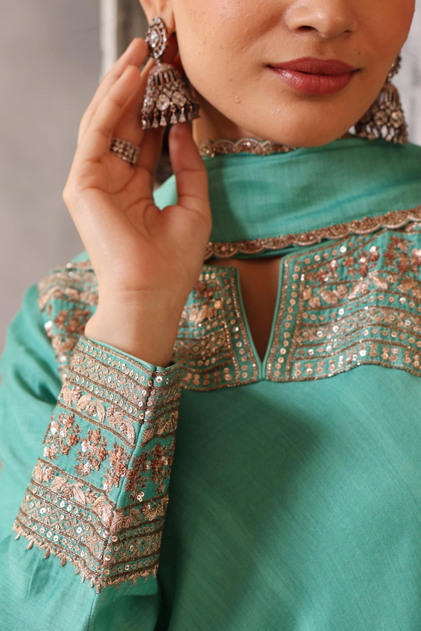 Hand Embroidered Lagoon Blue Pure Cotton Silk Kurta Pants Set