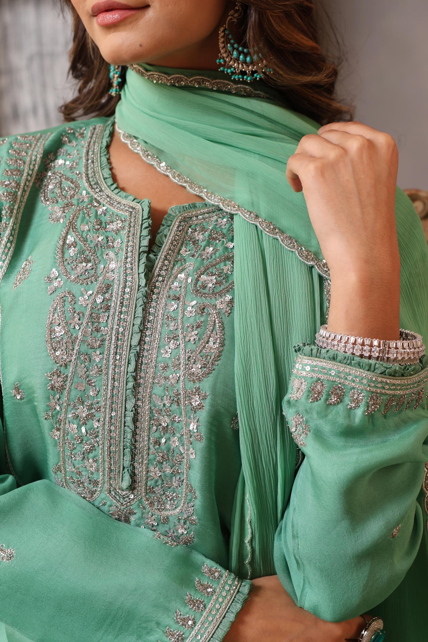 Hand Embroidered Bermuda Green Pure Silk Organza Kurta Pants Set