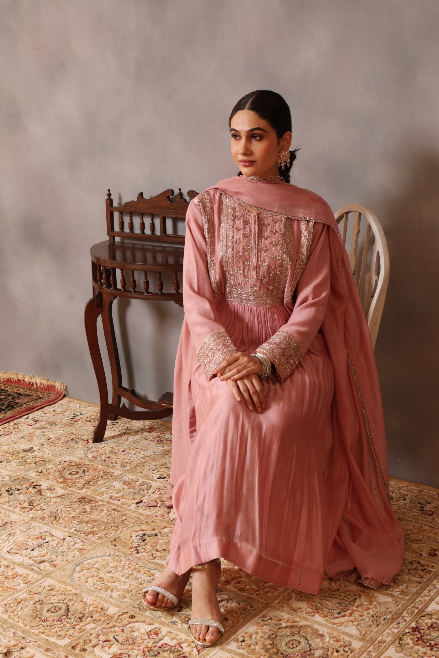 Hand Embroidered Dusty Pink Pure Silk Cotton Kurta Pants Set