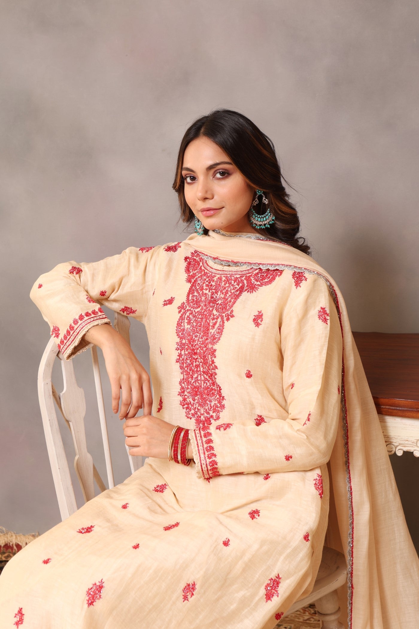 Hand Embroidered Ecru Pure Silk Linen Kurta Pants Set (Red Embroidery 2)