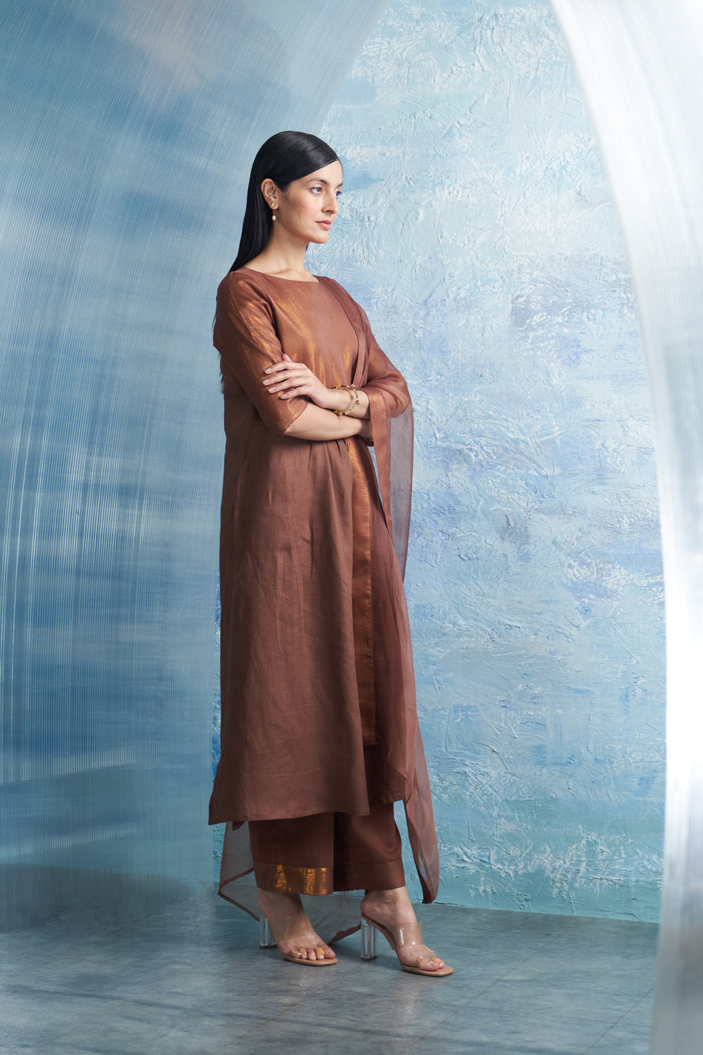 Aura Woody Brown Kurta Set