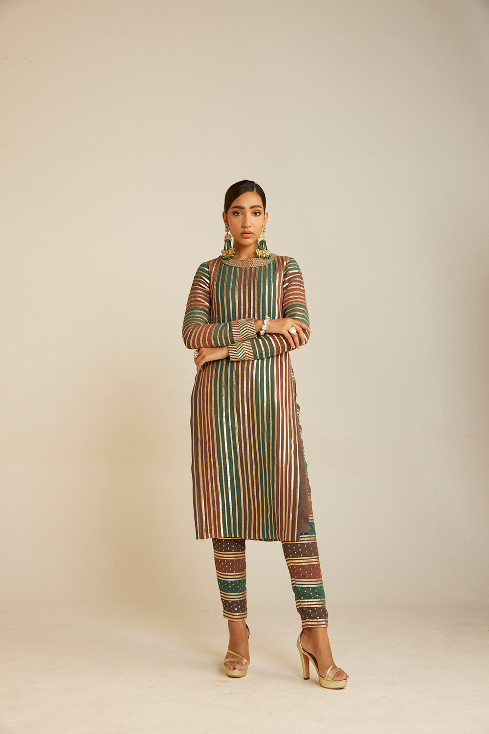 Mud Green Straight Kurta Pant Set - Auraya Fashion - Vani Vats - 