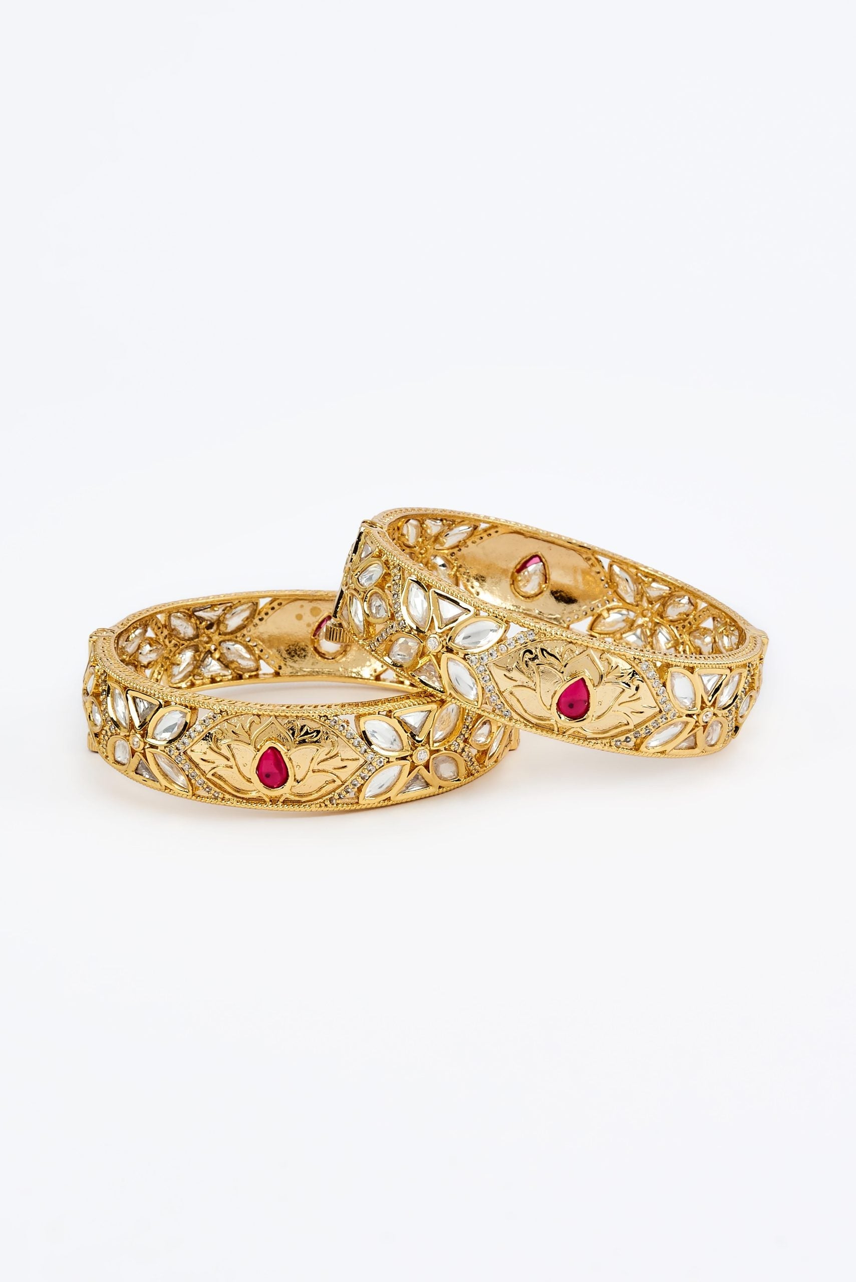 vivinia BY VIDHI MEHRA Saadgi Gold Plated Red Womens Kundan, Polki Pair of Bangles (2.4,2.6)